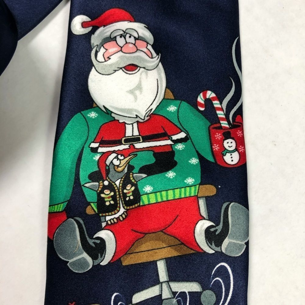 Hallmark Men’s Formal Christmas Santa Reindeer Tie - Picture 5 of 9